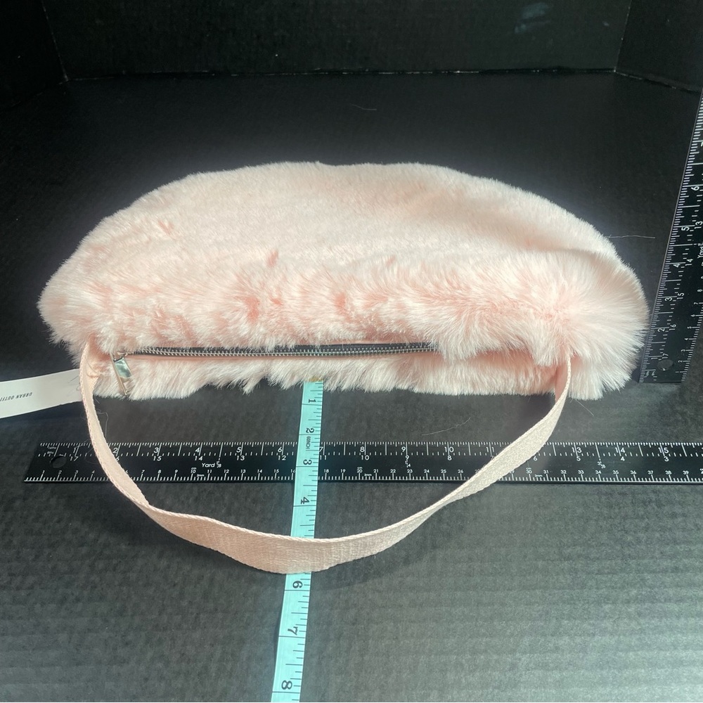 BNWT Urban Outfitters half moon plush faux fur handbag pink soft! PRICE FIRM!!! - Picture 9 of 12